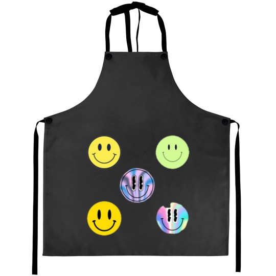 Discover Smiley Faces Pack Aprons