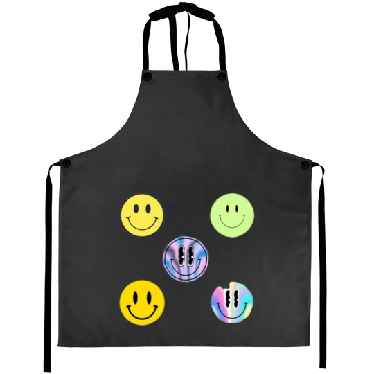Discover Smiley Faces Pack Aprons