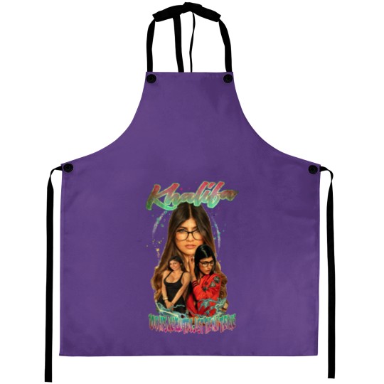 Discover Vintage Khalifa Aprons