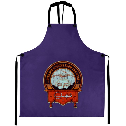 Discover Vintage clutch Aprons