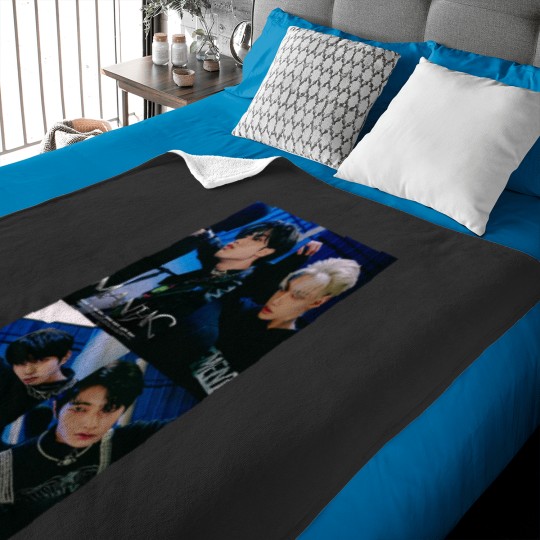 Discover Felix, jongin, han and seungmin maniac blue aesthetic Baby Blankets