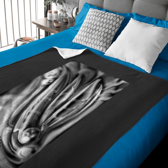 Discover xenomorph halo Baby Blankets