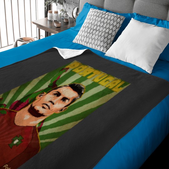 Discover Cristiano como Eusebio. A luz das pessoas. Baby Blankets