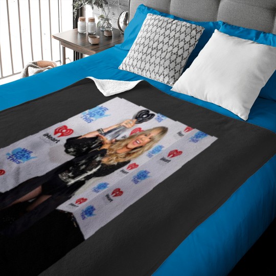 Discover lainey wilson Baby Blankets