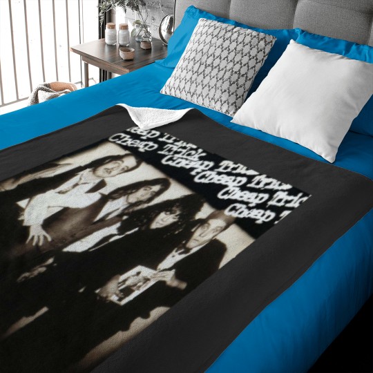 Discover Chea. Tric. band cover  .png Baby Blankets