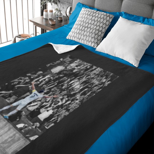 Discover Zlatan Ibrahimovic Sticker1 Baby Blankets