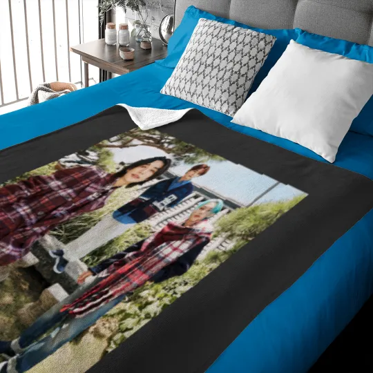 Discover Stray Kids GQ Danceracha SKZ kpop hyunjin felix lee know Baby Blankets