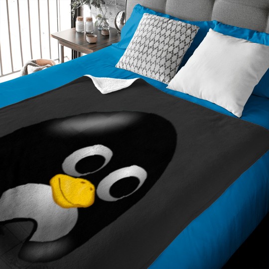 Discover A cute black penguin ghostwith big eyes Active Baby Blankets