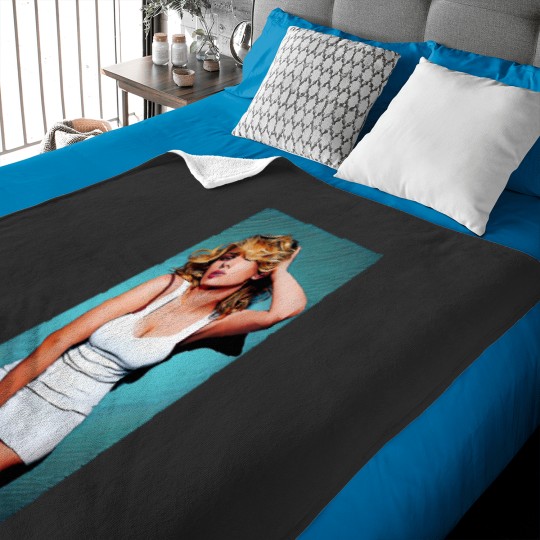 Discover Scarlett Johansson Baby Blankets
