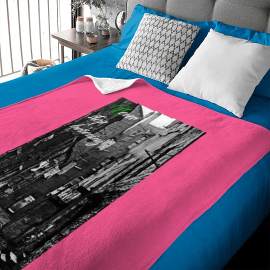 Discover Never stop believing Never stop believing Baby Blankets