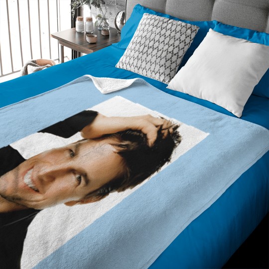 Discover Tom Cruise Baby Blankets