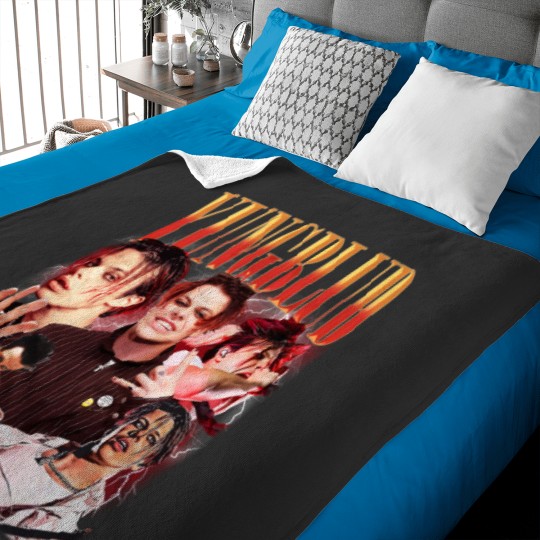Discover Yungblud Vintage 90s Baby Blankets