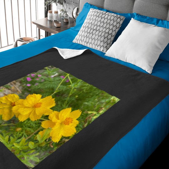 Discover Flowers Classic Baby Blankets