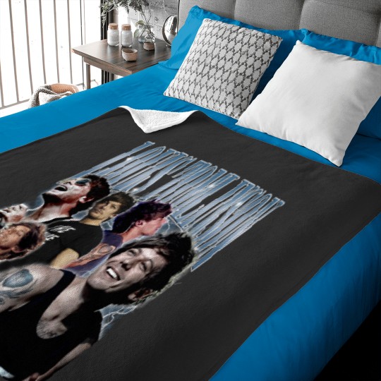 Discover Louis Tomlinson Vintage 90s Baby Blankets for Tour 2023