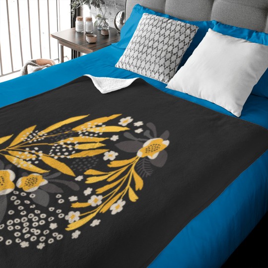 Discover Yellow! Classic Baby Blankets