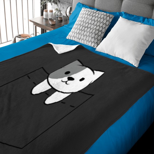 Discover Lexy Pocket Tee Classic Baby Blankets