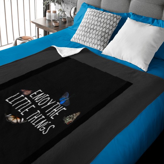 Discover enjoy the little things Classic Baby Blankets