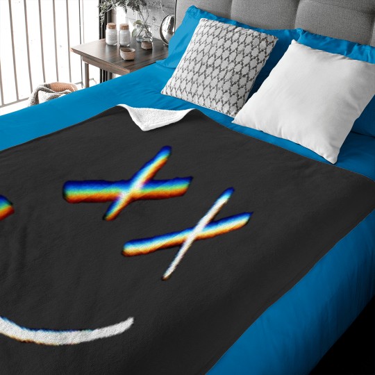 Discover Rainbow Little X's Smile Classic Baby Blankets