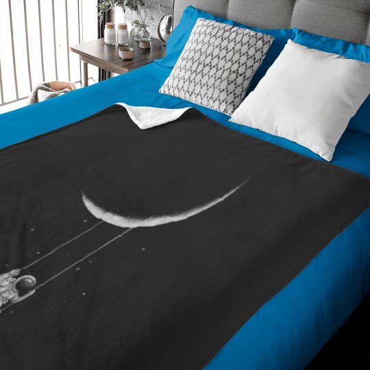 Discover Moon Swing Baby Blankets