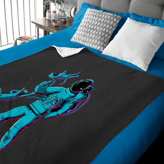 Discover Astronaut and cats Baby Blankets