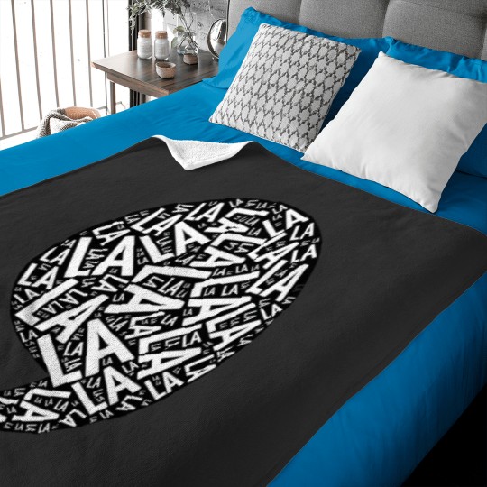 Discover Comma La - Kamala Harris Baby Blankets