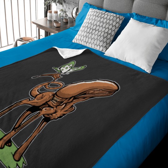 Discover HP Essential T-Shirt Baby Blankets