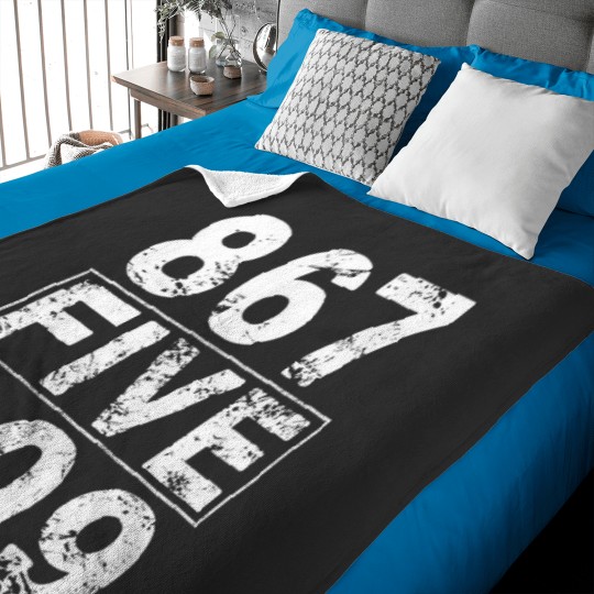 Discover 867 FIVE 309 Fitted Scoop Baby Blankets