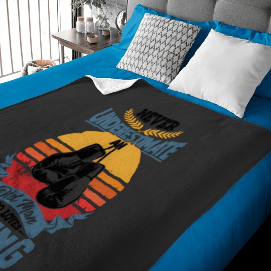 Discover Never Underestimate An Old Man Who Loves Boxing Mens   Funny Boxing Father Day Gift Baby Blankets
