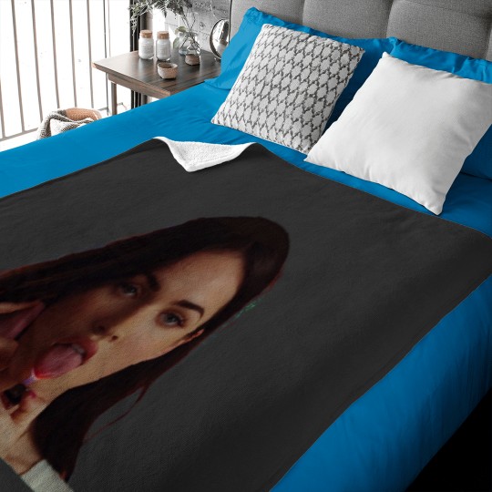 Discover Jennifer's Body, Scary Movie, Megan Fox Top, Horror Movie, Halloween Films Tee Active T-Shirt Baby Blankets