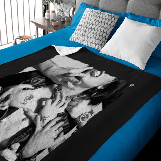 Discover Halestorm_s Vicious Women_s Short Sleeves Tee Black Baby Blankets