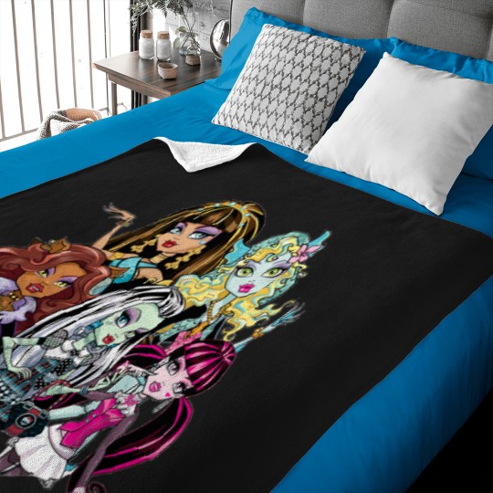 Discover Monster High Core Girls Baby Blankets