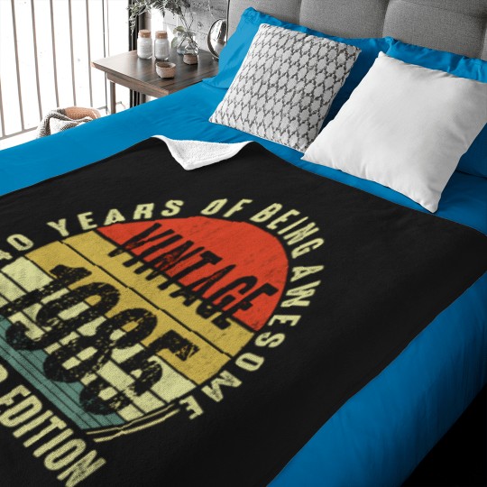 Discover Vintage 1985 40Th Birthday Gift Distressed Design (1) T-Shirt Baby Blankets