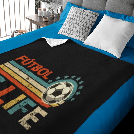 Discover Retro-Futbol-Is-Life T-Shirt Baby Blankets