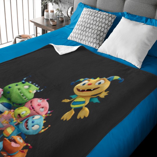 Discover Hugglemonster Family Baby Blankets