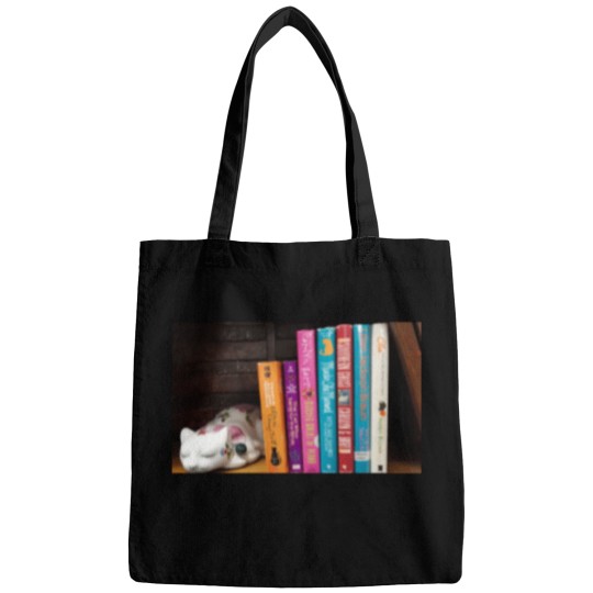 Discover Puuuurfect Books 574 Bags