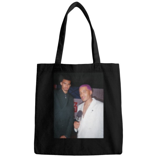 Discover Victor Wembanyama X Jeremy Sochan Graphic Bags