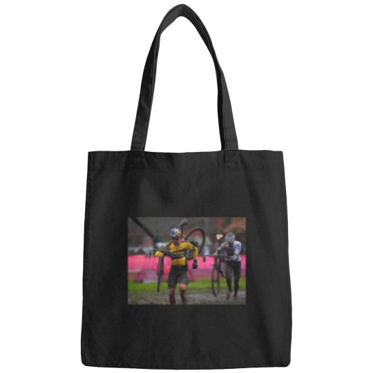 Discover Wout vs Mathieu Bags