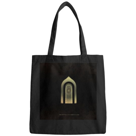 Discover The Battle At Gardens Gate Bags