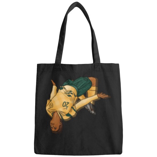 Discover Sam Kerr backflip  1 T-Shirt Bags