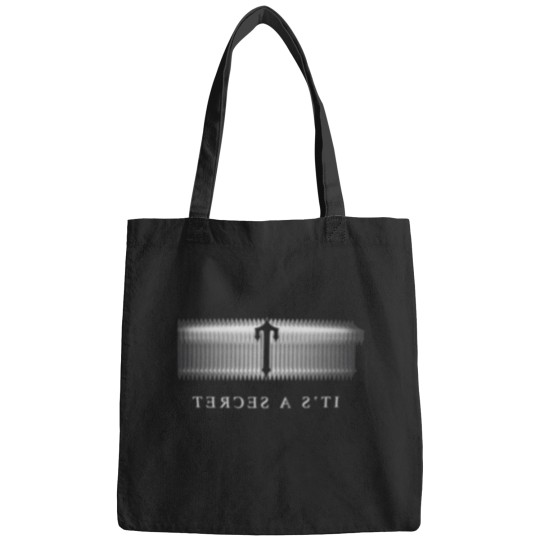 Discover Trapstar London logo design Bags