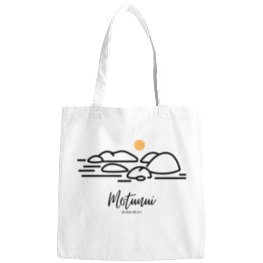 Discover Motunui islands Logo Bags