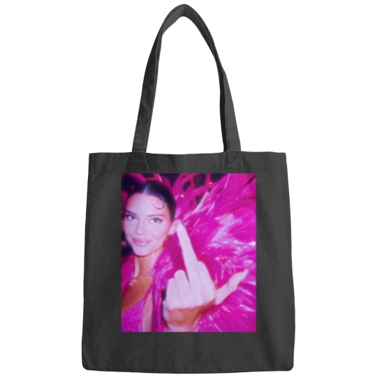 Discover Kendall Jenner Bags