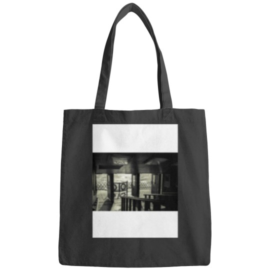 Discover The Back of The Boat Baseball ¾ Sleeve(1) Bags