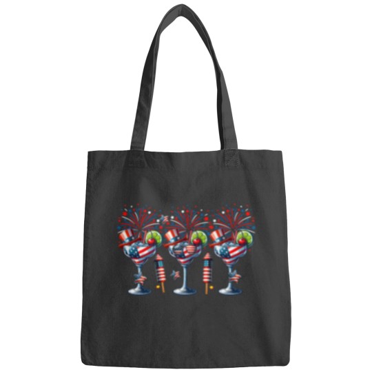 Discover Three Glasses Of Cocktail Funny Drinker Patriotic 4th July Bags