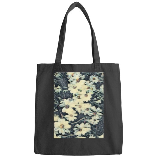 Discover Nostalgic White Flowers Classic Bags
