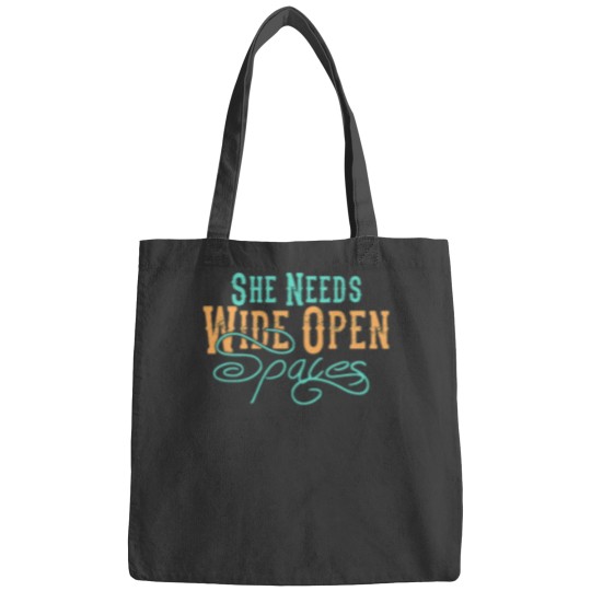 Discover Dixie Chicks Bags