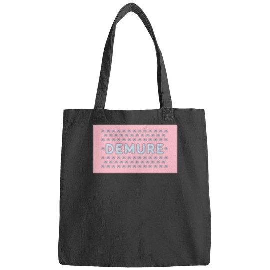 Discover Demure 574 Bags