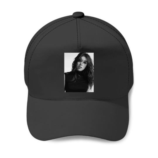 Discover Hailee Steinfeld (4) Baseball Caps
