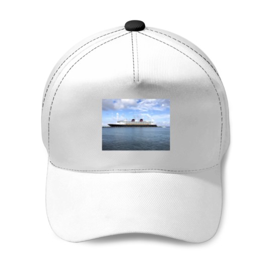 Discover Magic Cruise Baseball Caps