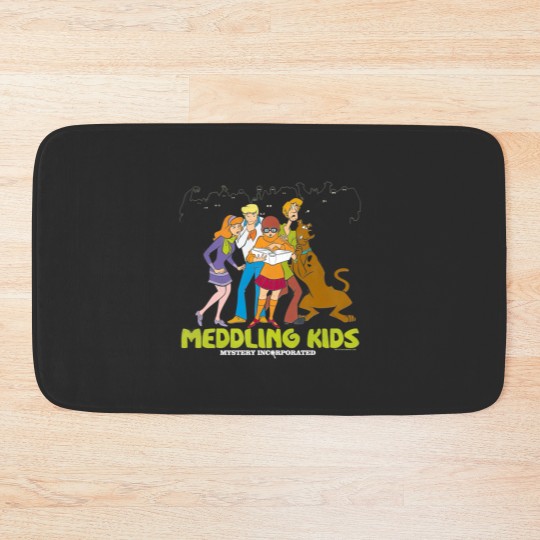 Discover Scooby-Doo Meddling Kids Pullover Bath Mats